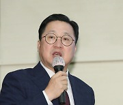 특강하는 이장우 대전시장