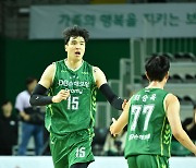 DB 김종규, 정규리그 5,200점 달성 … KBL 40번째 기록