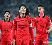 한국 축구, 월드컵 첫 예선전 싱가포르에 5-0 대승 [뉴시스 Pic]