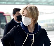 출국하는 BTS 지민, '훈훈함 가득' [사진]