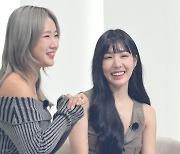 '골든걸스' 티파니·소유, 신(神)인 디바들과의 첫 만남 [T-데이]