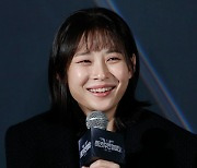 미소짓는 '스우파2' 김지은 PD