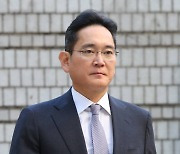 '징역 5년 구형' 이재용 "초일류 삼성에 모든 역량 쏟을 기회 달라"(종합)