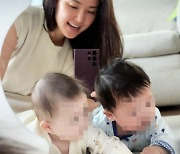 공현주, 쌍둥이 남매 벌써 이렇게 컸어? 뒤집기 성공에 감격