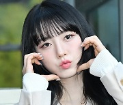 라잇썸 주현, 끼부리는 볼하트 [포토엔HD]