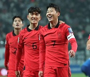 클린스만호, 싱가포르에 5-0 대승…WC 예선 첫 승리