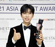 임영웅, 반전 없는 1위 드라마..스타왕중왕 71주 연속 '정상'