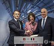 SWITZERLAND FRANCE DIPLOMACY