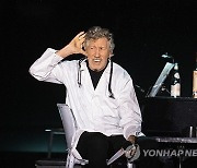 Uruguay Roger Waters