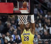 Lakers Trail Blazers Basketball