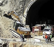 India Tunnel Collapse