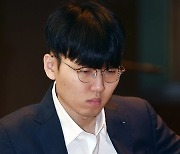 신진서 2연패 순항, 아시안게임 4강 분패 설욕하고 8강 진출