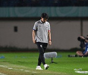 'U-17 월드컵 전패' 변성환 감독 "이번 대회는 실패…책임은 내게 있다"