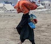 AFGHANISTAN PAKISTAN REFUGEES