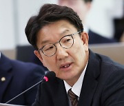 권성동 "문명 역행하는 민주당, 야만의 정치 그만둬야"