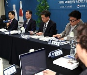 국세청, 주류사 손잡고 전통주 수출 지원…"9개 업체 19개 제품"