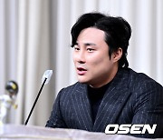 '한국인 첫 ML 골드글러브 수상' 김하성, '내년 시즌도 응원 부탁드려요' [사진]