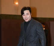 [ST포토] 김하성, '골드글러브 받고 당당한 입장'