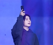 BTS 정국, 장충체육관에 떴다