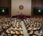 민주 청년정치인 "이재명도 비례성 강화 약속…병립형 퇴행 안돼"