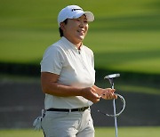 JLPGA 대상에 도전하는 신지애, 시즌 최종전 리코컵 출격…야마시타·이와이와 접전