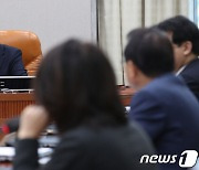 與 "민주당과 '권역별 병립형' 비례대표제 합의…2달 넘게 기다려"