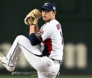 “(곽)빈이 형 초구부터 152km…구속 중요하지 않은 건 아냐” 문동주의 야망, 160km 팍팍 꽂나[MD김포공항]