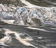 "산업화 전보다 2℃↑"…'기후변화 한계점' 잠깐 넘어섰다