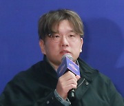 답변하는 '스걸파2' 황성호 PD[★포토]