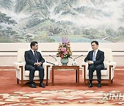 CHINA-BEIJING-HAN ZHENG-UZBEK FM-MEETING (CN)