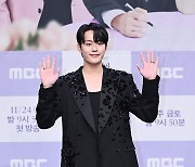 [Ms포토] 유선호 '훈훈한 피지컬'