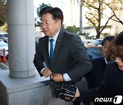 '선거법·정자법 위반 혐의' 오영훈 제주지사에 징역 1년6월 구형