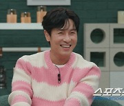 "전국에 부인들이 많아서…". 김동완, 11세 연하 의사 '주쌤'과 경주 데이트. "1박2일 하나요~"