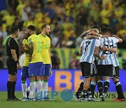 '3연패' 브라질 축구, 홈 51승13무0패 대기록 깨졌다