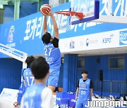 [JB포토] 2023 KBL 유스 엘리트 캠프 김민기 '훈련 중 덩크 시도'