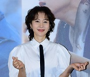 염정아 ‘우아한 손하트’ [MK포토]