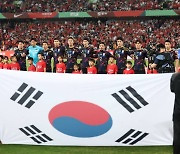 머리채 잡고 복부 가격까지…상식 밖 中 '소림축구'에도 3-0 승리