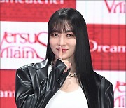 [MD포토] 드림캐쳐 수아, '깜찍하게 쉿!'