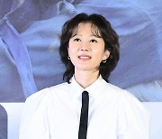 염정아, '세련된 블랙 앤 화이트' [사진]