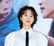 [T포토] 염정아 '동안 미모의 정석'