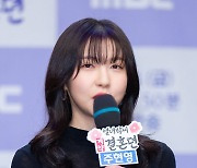 [T포토] 주현영 '사월이 여기 있어요'