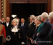 영국 의회 연설 입장하는 윤석열 대통령