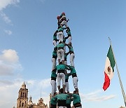 MEXICO CATALONIA