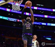 '킹' 제임스, NBA 사상 최초로 정규리그 3만9천 득점 달성