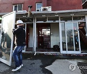 철거되는 용주골 위반 건축물