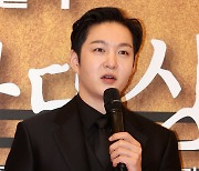 큐브 떠난 비투비 이창섭, 판타지오와 전속계약