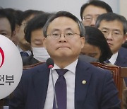 예비용 시스템까지 '동시' 업데이트…여야 모두 "황당" 질책