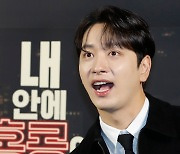 황찬성, 안구정화