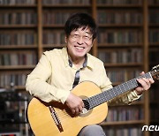 김창완 "앞선 세대의 얄팍한 경험으로 감히 조언 안해…젊은 세대 고마워" [N현장]