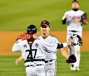 LG 포스팅 통한 고우석 MLB 도전 허가, FA 함덕주 가치 오른다[SS포커스]